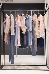紅伊服裝 探索服裝服飾批發(fā)的產(chǎn)業(yè)鏈精髓
