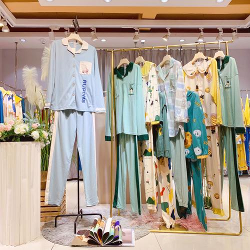 休閑家居服套裝女工廠庫(kù)存清倉(cāng)批發(fā)十三行剪標(biāo)女裝庫(kù)存尾貨貨源